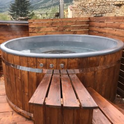 Fiberglass hot tub with external furnace and double hydromassage system Ø1.8